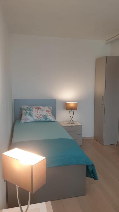 דירות ספליט Fortuna Rajna Apartman מראה חיצוני תמונה